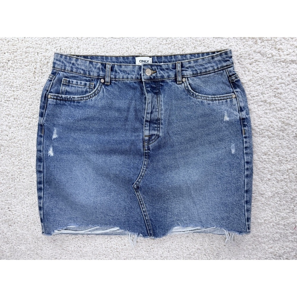 ONLY Denim Mini Skirt Womens 40 Light Blue Excellent Distressed Frayed Hem